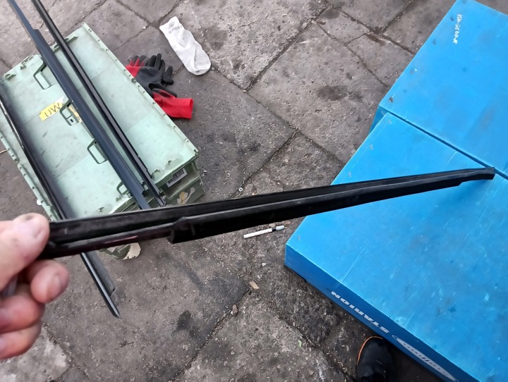 BMW 3 G20 G21 MOULURE JOINT D'ÉTANCHÉITÉ PORTES AVANT AVANT DROITE 7465150