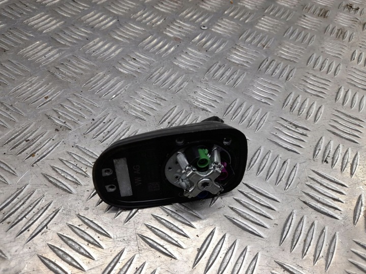 AUDI A3 S3 8V 8V0035503J ARRIÈRE ANTENNE GPS GOUPILLE