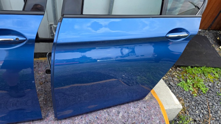 PORTES AVANT GAUCHE BMW M5 F10 B05