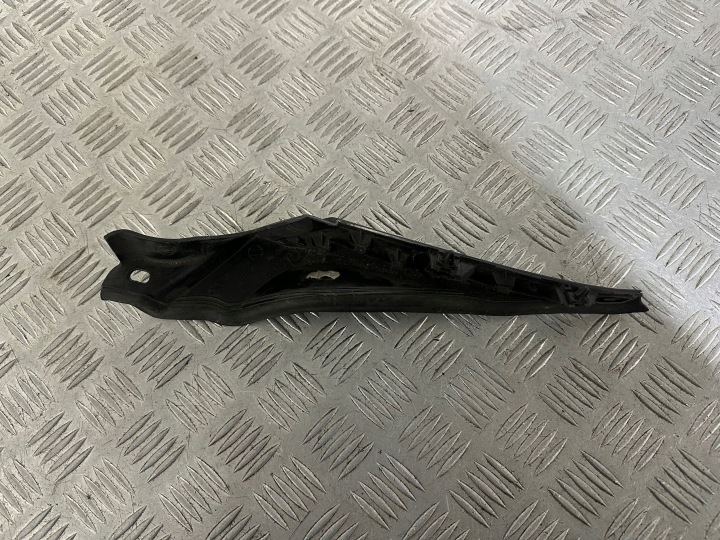 RENAULT MEGANE III FINITION ANGLE PLASTIQUE GAUCHE 668630006R