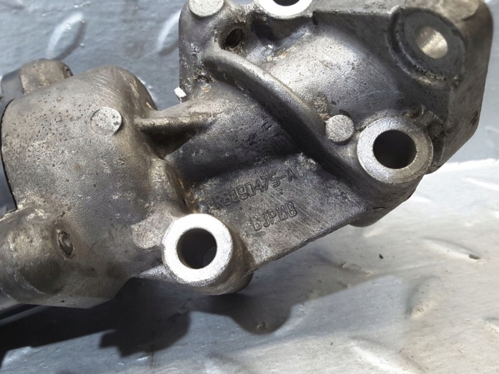 VANNE EGR CITROEN C5 4R8090475