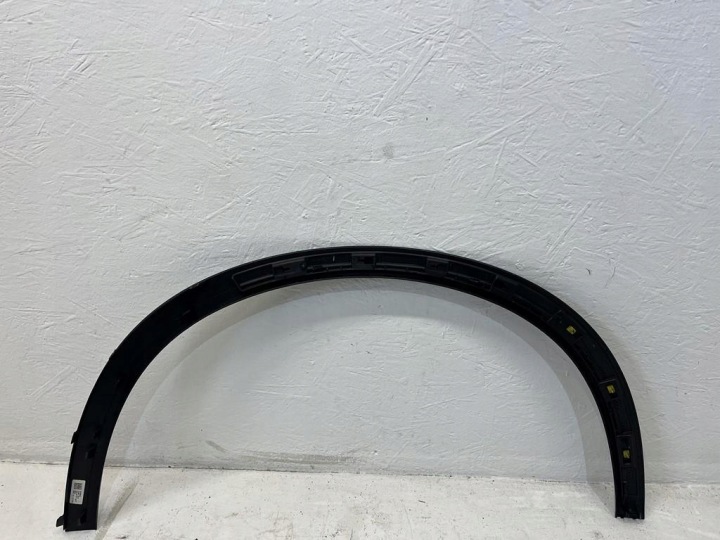 VOLVO XC90 II MOULURE GARDE-BOUE DROIT AVANT 31463347