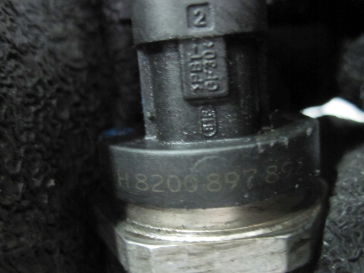 TRAFIC VIVARO PRIMASTAR 1.6 DCI BITURBO R9M452 MOULURE INJECTION 175214823R