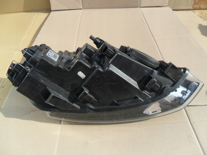 VW POLO 2011 PHARE GAUCHE AVANT 6R1941015E