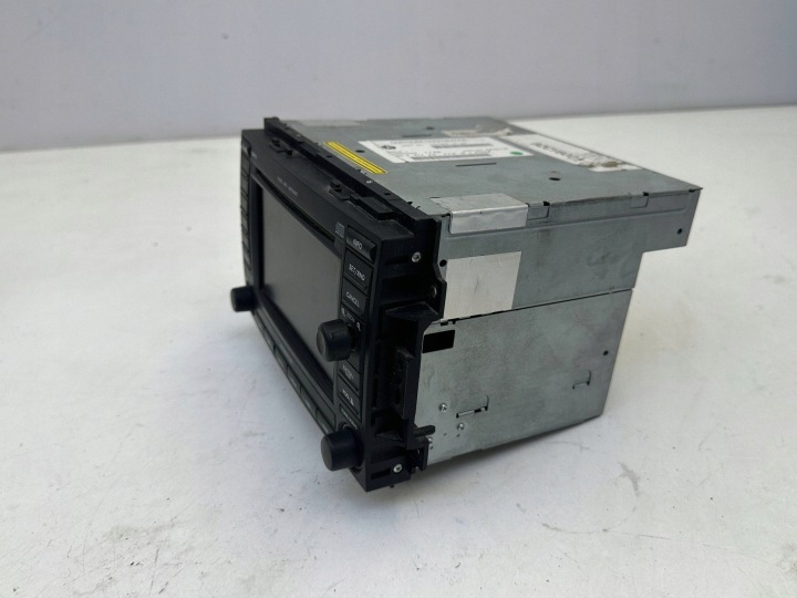 JEEP GRAND CHEROKEE (WK) 300CPANEL AUTORADIO CD/DVD/GPS 05064191AE