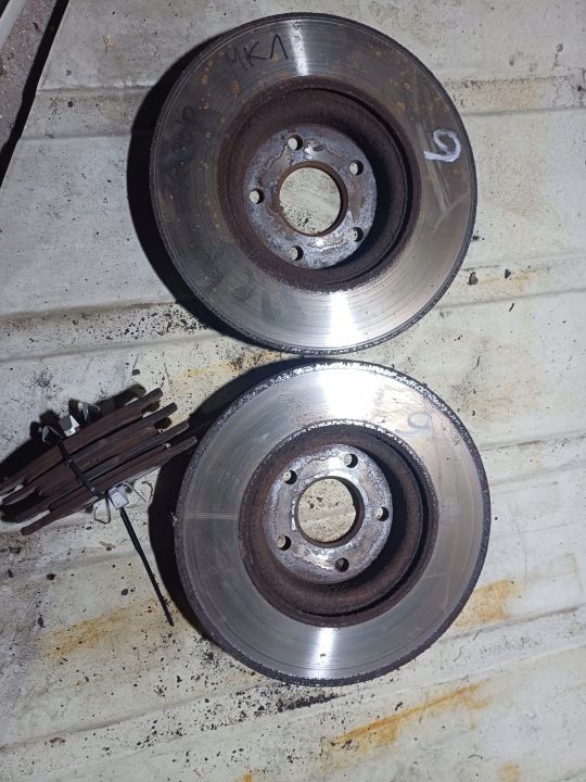 PLAQUETTES DISQUES AVANT ENSEMBLE FORD KUGA MK1