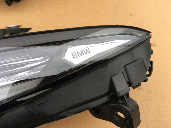 BMW X7 G07 LCI LED LIFT PHARE LED CRYSTAL SWAROVSKI AILE PARE-CHOCS CAPOT