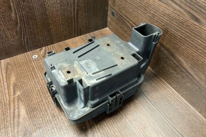 AUTRE PIÈCES CHAMBRES MOTEUR IVECO DAILY IV FLATBED 69500167 3.0L DIESEL
