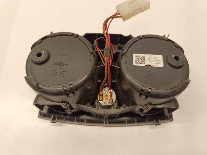 BMW 5 G30 G31 G38 POIGNÉE SUR GODET DANS DESCE INSTRUMENTATION 6801508 2019