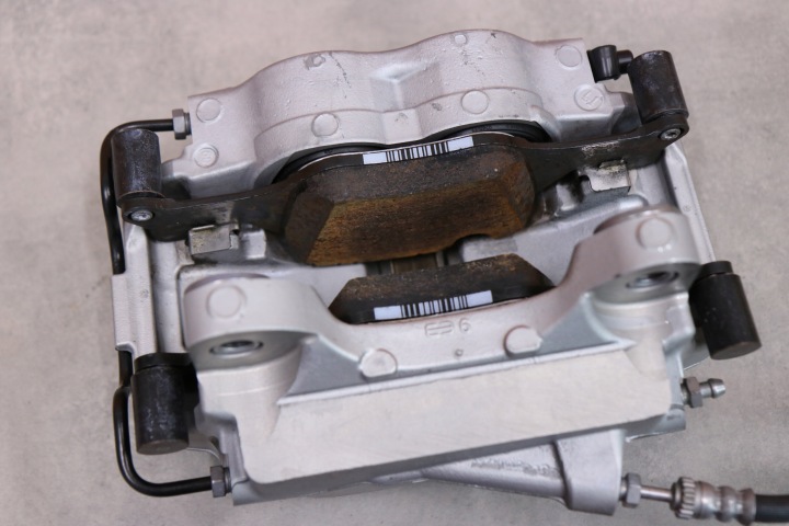 BMW I4 G26 SYSTÈME DE FREIN ÉTRIERS DISQUES PLAQUETTES AVANT 348X30 7915313