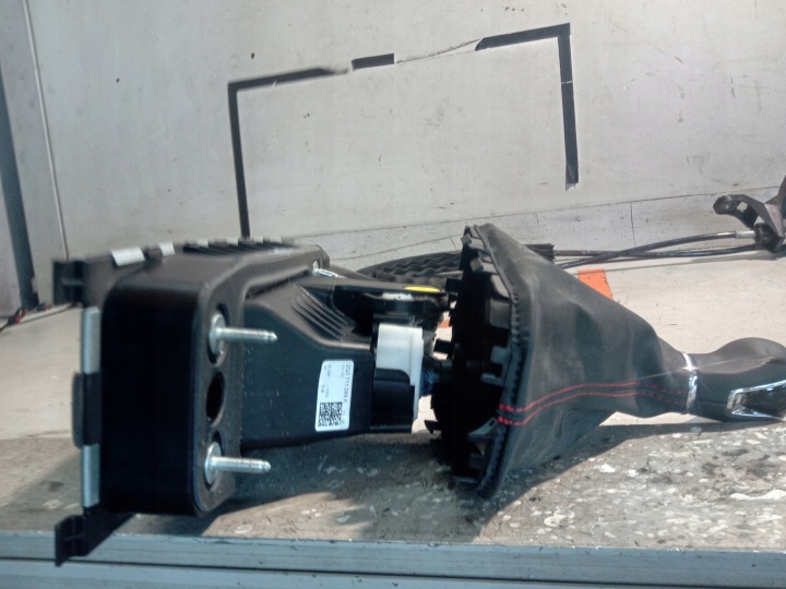 SEAT ARONA CRIC CÂBLE CHANGEMENTS VITESSE
