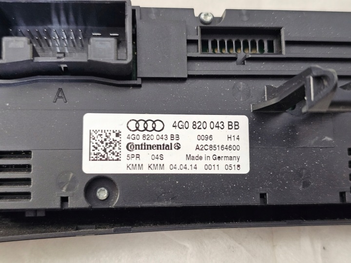 PANNEAU CLIMATISATION AUDI OE 4G0820043BB