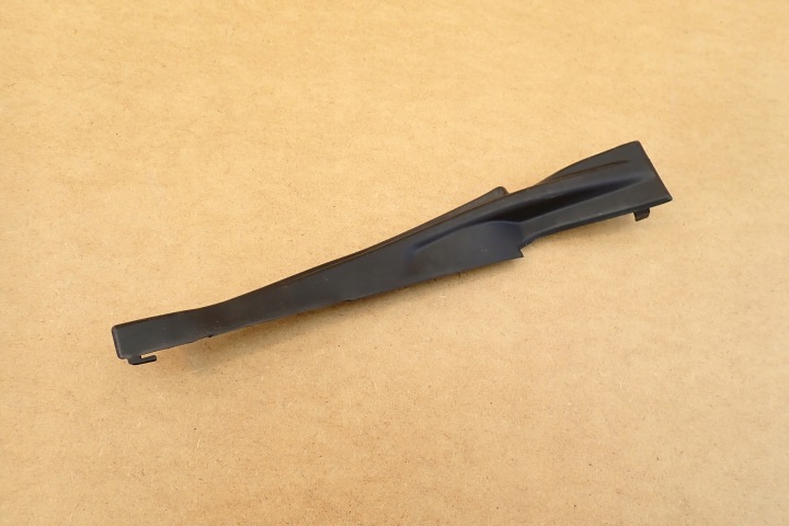 NISSAN MICRA V K14 17- BOUCHON ANGLE PLASTIQUE GAUCHE 668955FA0A OE