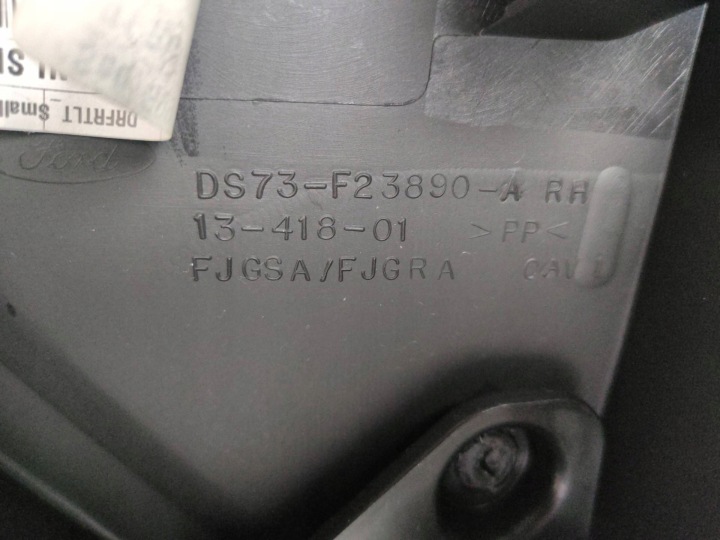 COLLECTEUR PORTES AVANT DROITE CÔTÉ FORD FUSION USA 2 2016 DS73-F23890-A