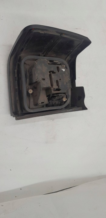 VOLKSWAGEN PASSAT B3 BERLINE A PHARE ARRIÈRE DROITE