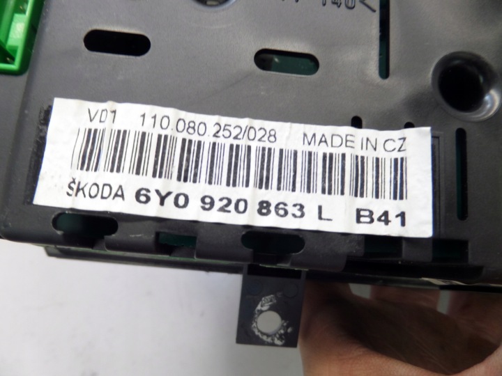 SKODA FABIA I LIFT 1.4 B COMPTEUR TABLEAU DE BORD 6Y0920863L