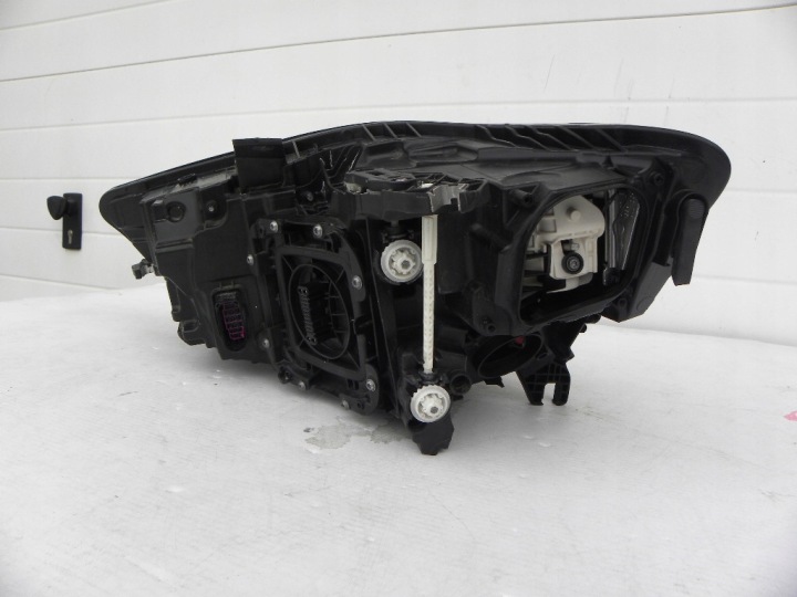AUDI A6,C7FULL-LED LIFT PHARE PRZEDNIOM DROITE CÔTÉ 14- 2020 ANNÉE