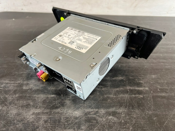 RADIO AVEC NAVIGATION AUDI A6 C7 4G1035192C 3.0L DIESEL 200KW