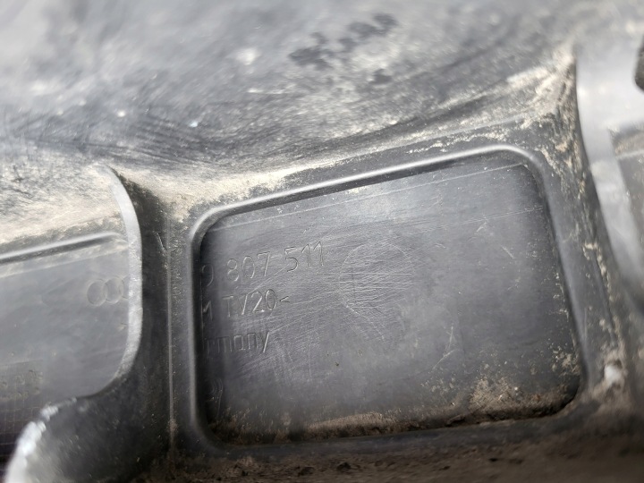 PARE-CHOCS ARRIÈRE ARRIÈRE MOULURE CHROME AUDI A4 B6 8E9 AVANT UNIVERSEL OE NOIR
