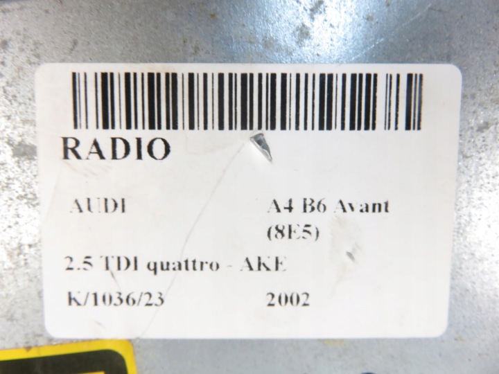 RADIO NAVI AUDI A4 B6 8E0035192B ROZKODOWANE