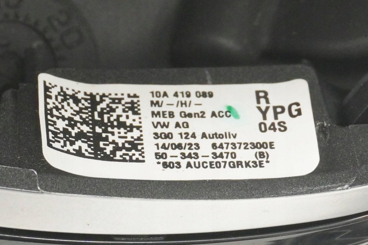 VOLANT CUIR MULTIFONCTIONNELLE VW ID.4 10A419089R