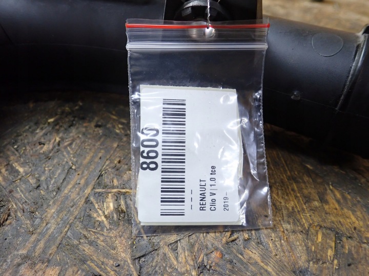TUYAU CONDUIT D'AIR AIR RENAULT CLIO V 1,0 TCE H4D F 470 2021R 5FM3A 8600