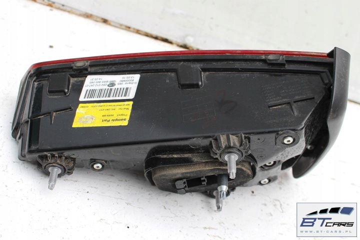 AUDI A4 BERLINE COUVERCLES DE COFFRE ARRIÈRE COUVERCLES DE COFFRE ARRIÈRE 8W B9 A2A2 LY9B NOIR 8W 8W5827025