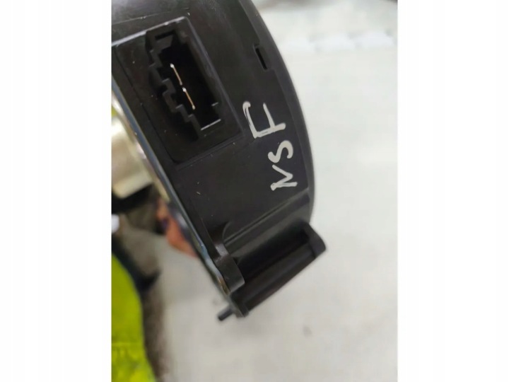 PORSCHE TAYCAN HAUT-PARLEUR PORTES AVANT GAUCHE 2024 ESTATE 4/5DR 95C035454A