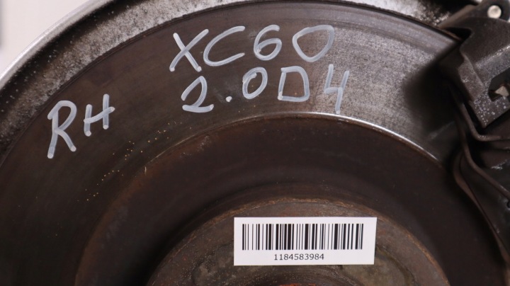VOLVO XC60 II 2.0 D4 SUSPENSION DROIT ARRIÈRE 31658320, 31451943, 31451498