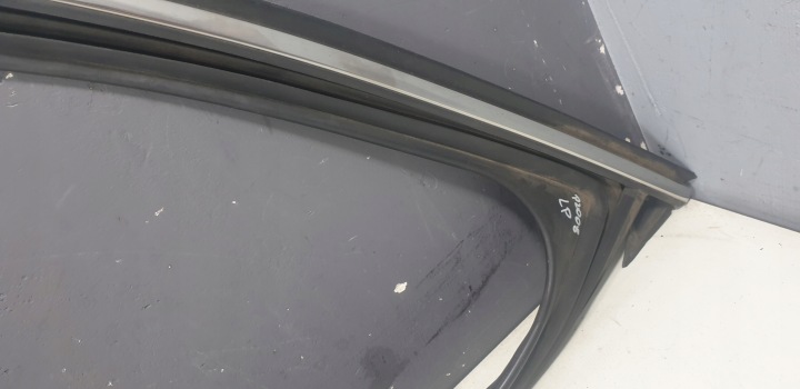 JOINT D'ÉTANCHÉITÉ PORTES GAUCHE AVANT CHROME PEUGEOT 208 2008