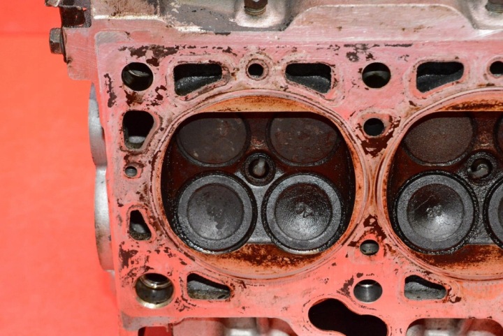 CULASSE MOTEUR HYUNDAI COUPÉ 1 I RD 2.0 16V 139 KM 96-99