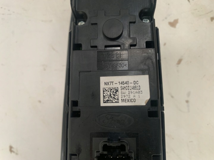 KUGA MK3 2020 PANNEAU COMMANDE COMMUTATEUR VITRE CONDUCTEUR