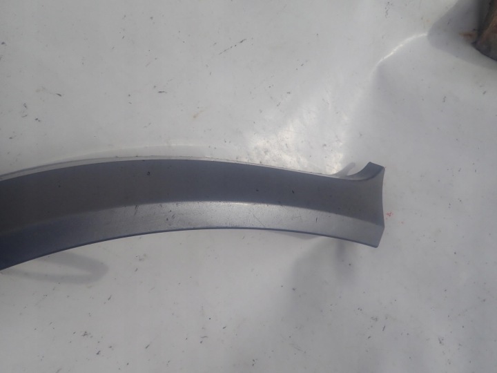 BMW X5 E70 MODULE 06- MOULURE GARDE-BOUE DROITE ARRIÈRE