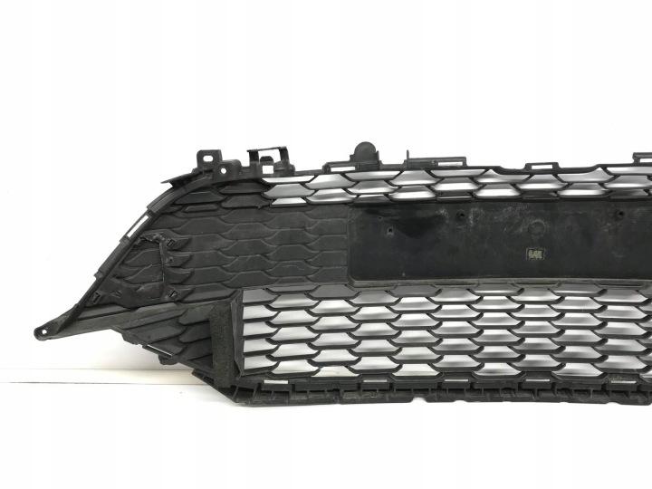 GRILLE CALANDRE MILIEU DANS PARE-CHOCS AVANT TOYOTA COROLLA E21 53112-02B00