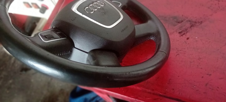 VOLANT CUIR MULTIFONCTION PLUS AIRBAG AUDI A4 B8 8K0419091BG