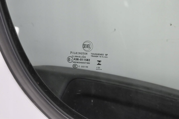 PEUGEOT BOXER II LIFT PORTES DROIT AVANT