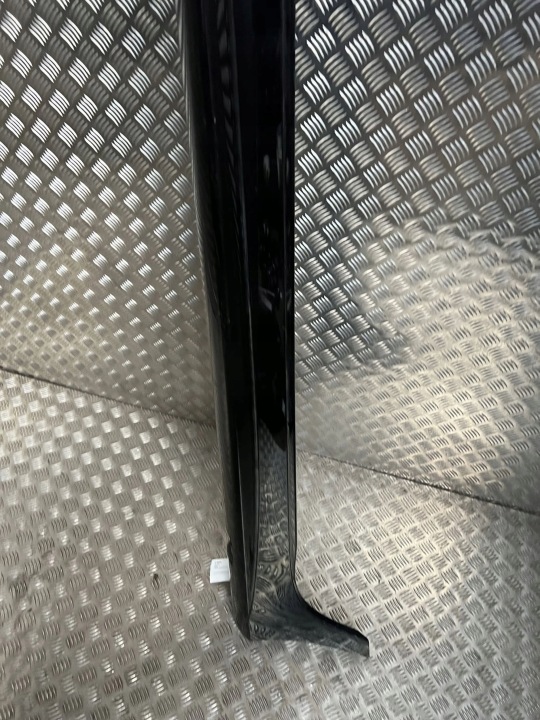 MERCEDES-BENZ CLS C257 REVÊTEMENT SEUIL A2576907301