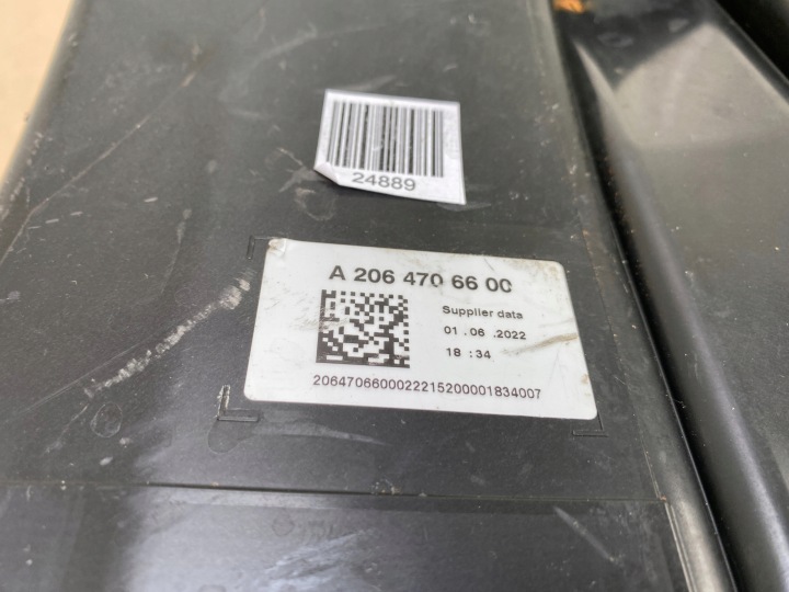 CHÂSSIS FILTRE ACTIF DISTRIBUTEUR MERCEDES C CLASSE W206 A2064706600