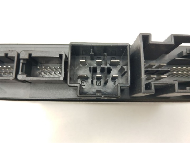 MERCEDES-BENZ GL X166 2015 CONTRÔLEUR MODULE CROCHET D'ATTELAGE A2469000316