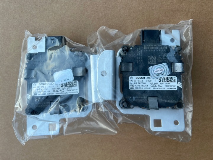 AUDI Q7 SQ7 4M RADAR ACC DISTRONIK 4M0907561E 4M0907541E ENSEMBLE