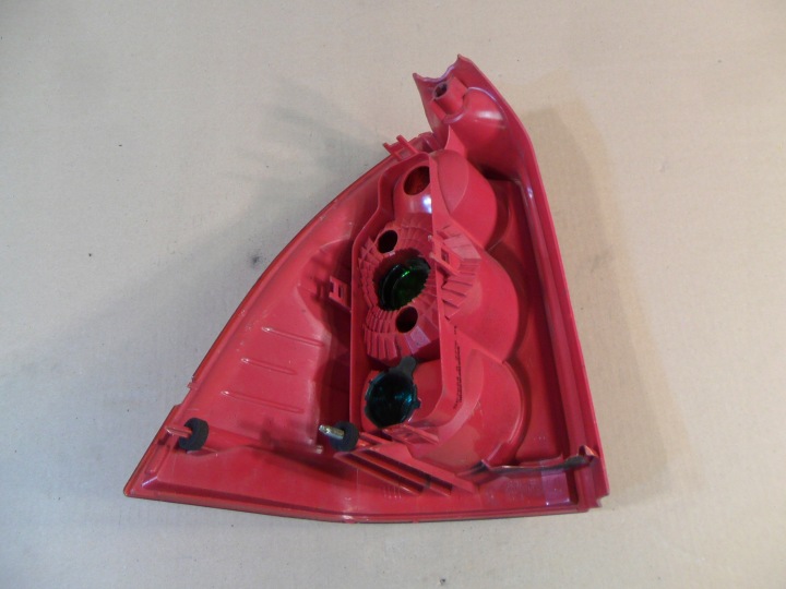 PHARE ARRIÈRE GAUCHE CITROEN PEUGEOT 2530