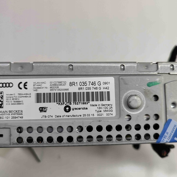 RADIO AVEC NAVIGATION AUDI Q5 (8R) 8R1035746G 30715523 3.0L 200KW 2015