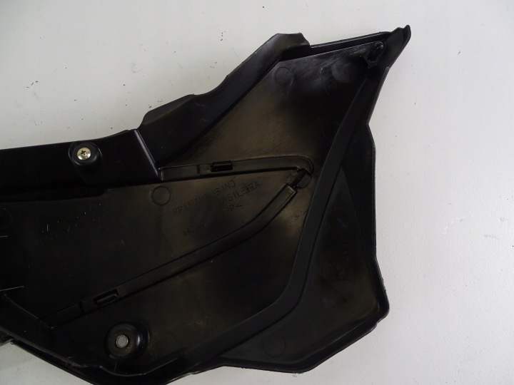 B567 YAMAHA XSR YZF 155 R15 QUEUE GAUCHE CÔTÉ DÉFLECTEUR D'AIR PROTECTION BK7-F1731-00