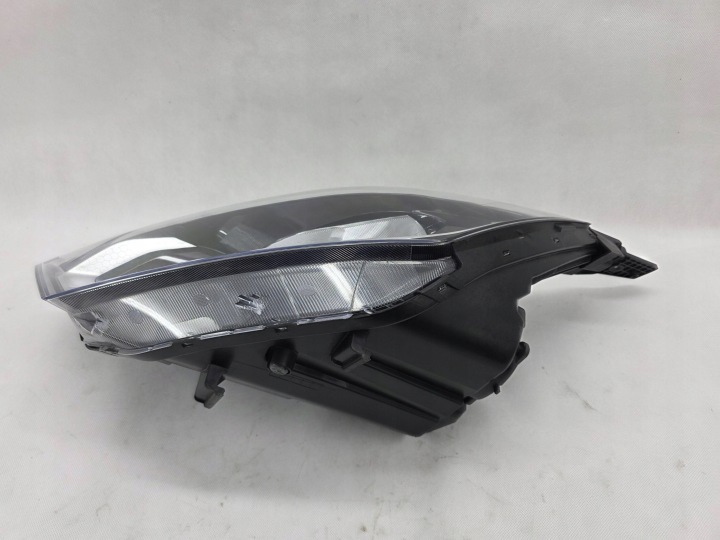 HYUNDAI I20 III 3 2020+ PHARE PROJECTEUR AVANT GAUCHE EUROPE 92101-Q0050