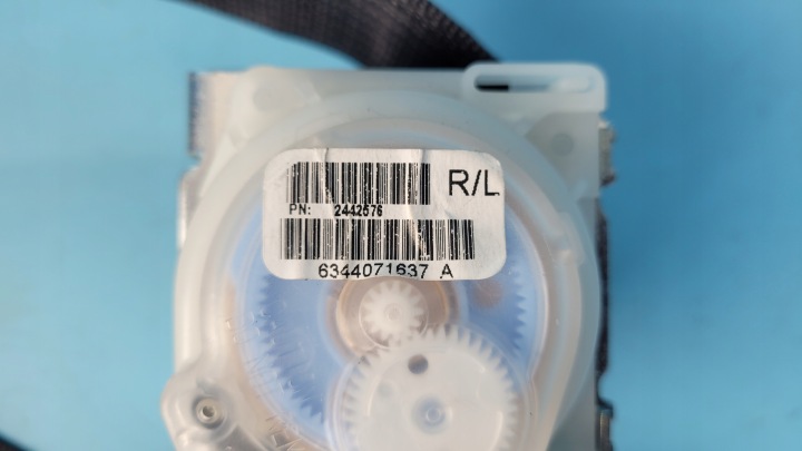 DODGE CHARGER 16R CEINTURE DE SÉCURITÉ ARRIÈRE GAUCHE DROIT 5UZ21DX9AC 6344071637A