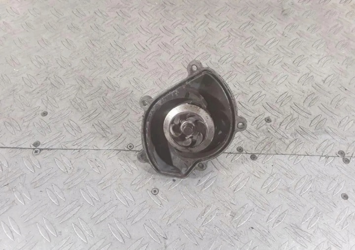PORSCHE OE 94810603301 POMPE À EAU