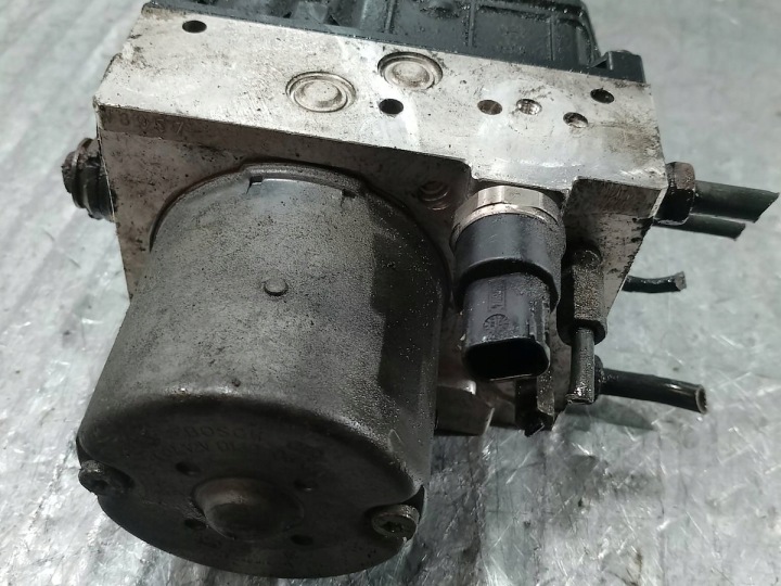 POMPE ABS TOYOTA AVENSIS T25 44540-05040 0265225325 89541-05090 2.0 D4D