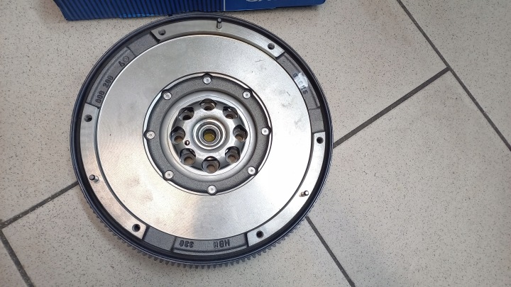 VOLANT D'INERTIE DUAL-MASS FLYWHEEL 2294 001 744