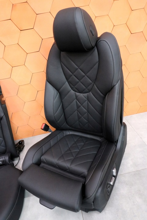 BMW X5 G05 LCI INTÉRIEUR SIÈGES SPORT CHAUFFÉ MÉMOIRE SENSAFIN NOIR