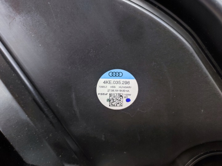 HAUT-PARLEUR DROIT AVANT BANG OLUFSEN AUDI Q8 E-TRON